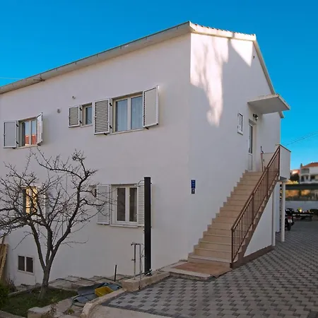 Apartment Varga 1