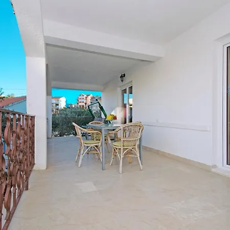 Apartamento Varga 1