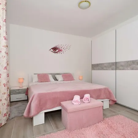 Apartamento Varga 1